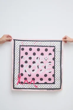 Cheap Foulard Octobre Rose 2020 Femme Foulards Et Echarpes