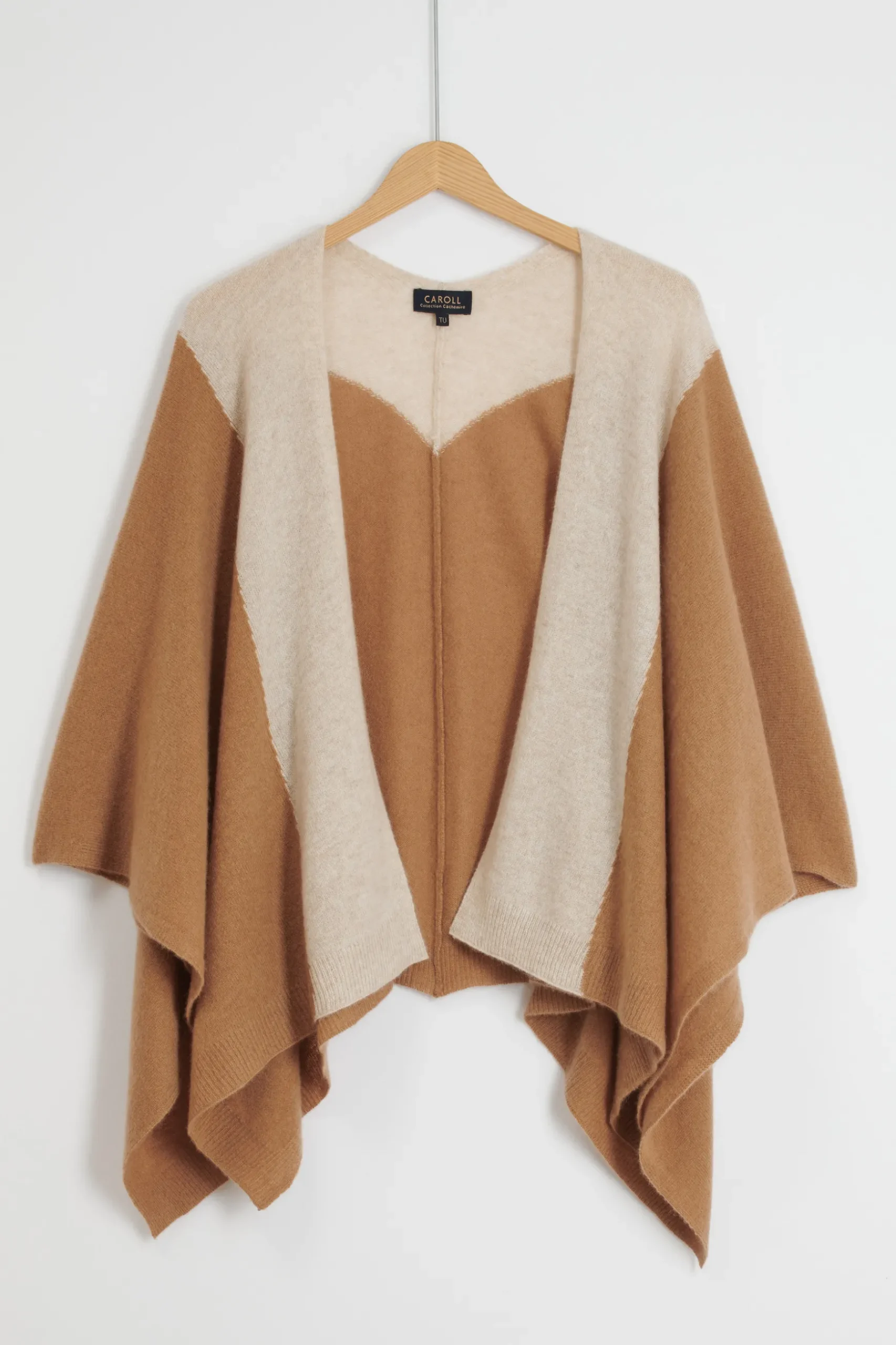 Shop Poncho Charles B 100% Cachemire Beige Femme Ponchos