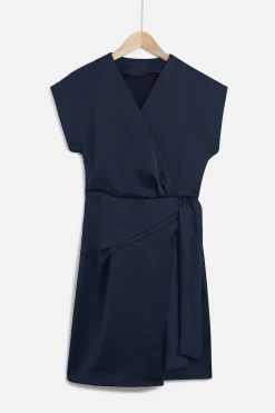 Shop Robe Laila Satinee Femme Robes